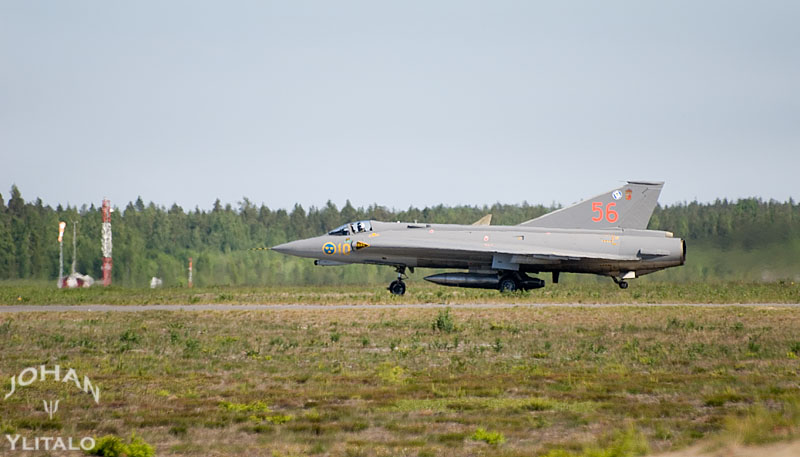 J-35 Draken (4).jpg